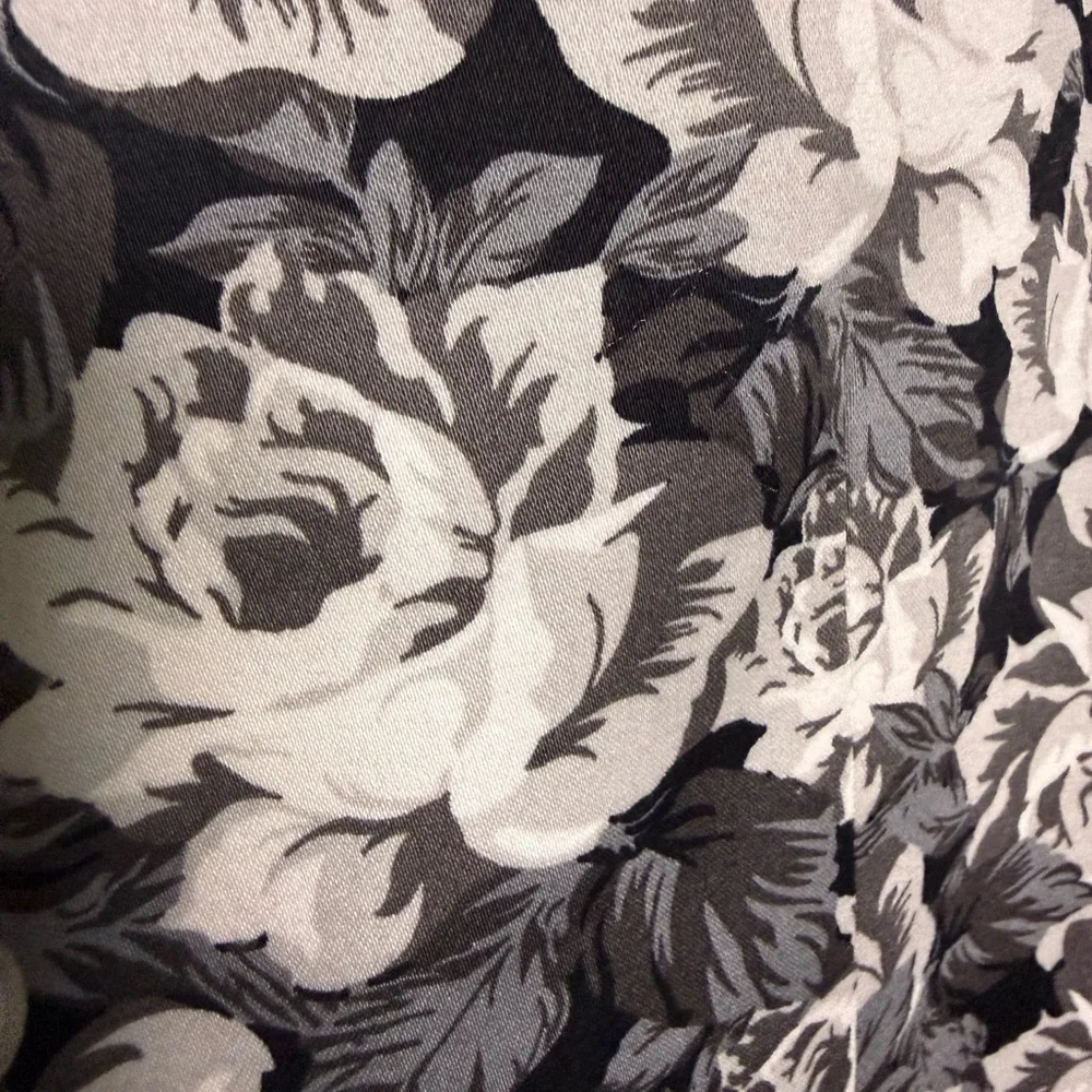 JF J Ferrar Black White Floral Slim Fit Blazer Jacket Size 46R Modern Statement